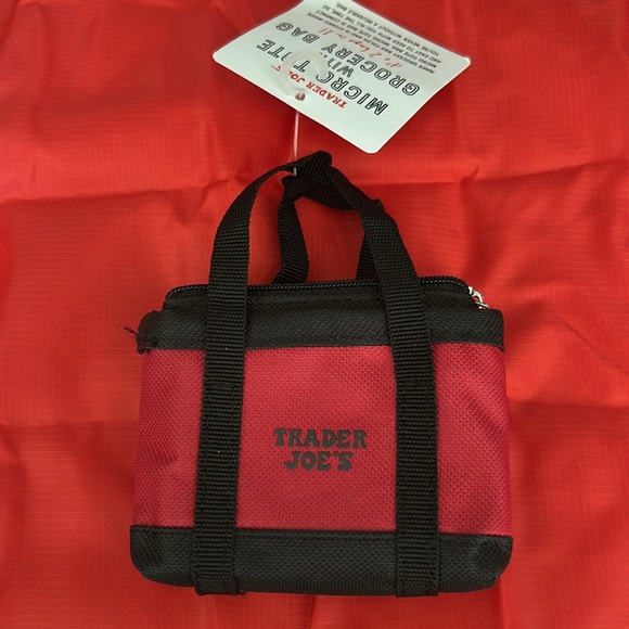 Trader joe’s tote - Picture 3 of 5